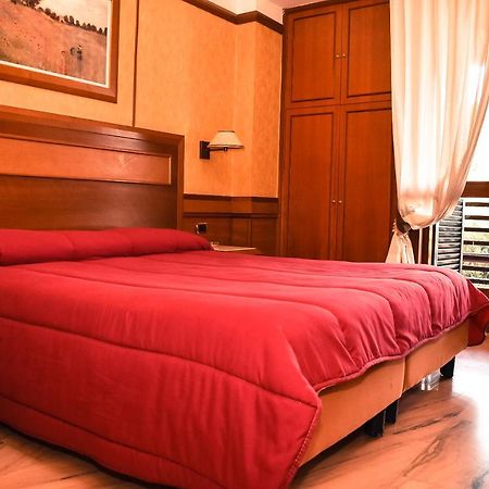 Hotel Miravalle Nápoly Kültér fotó