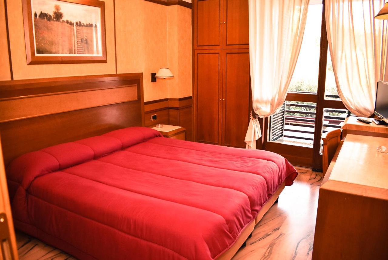 Hotel Miravalle Nápoly Kültér fotó