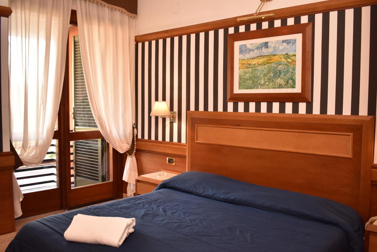 Hotel Miravalle Nápoly Kültér fotó