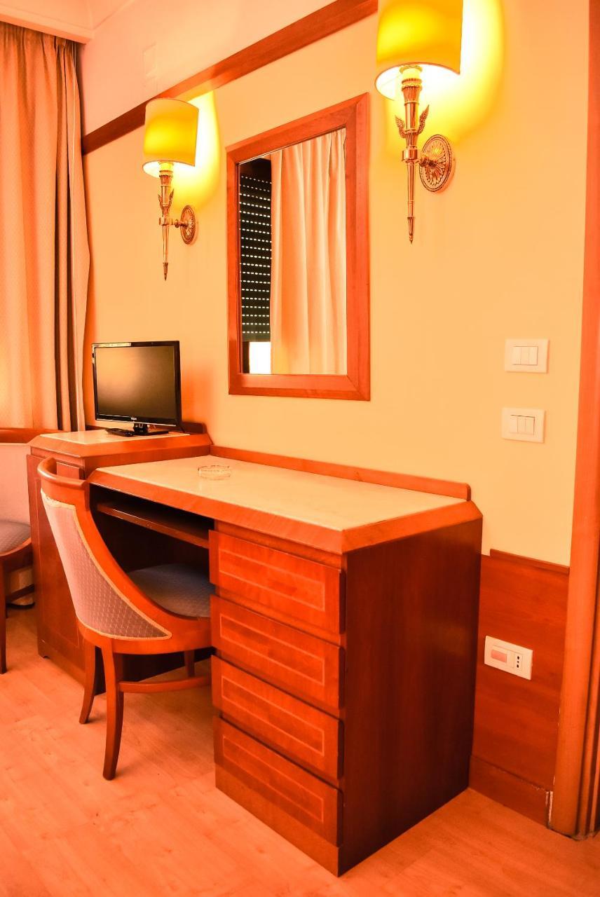 Hotel Miravalle Nápoly Kültér fotó